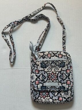 AS IS Vera Bradley multicolor print crossbody bag